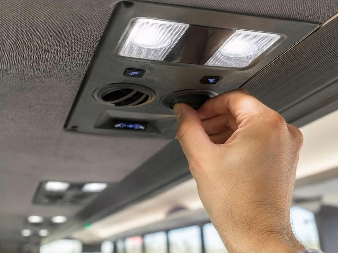 pleasant hill 15 passenger minibus air conditioning