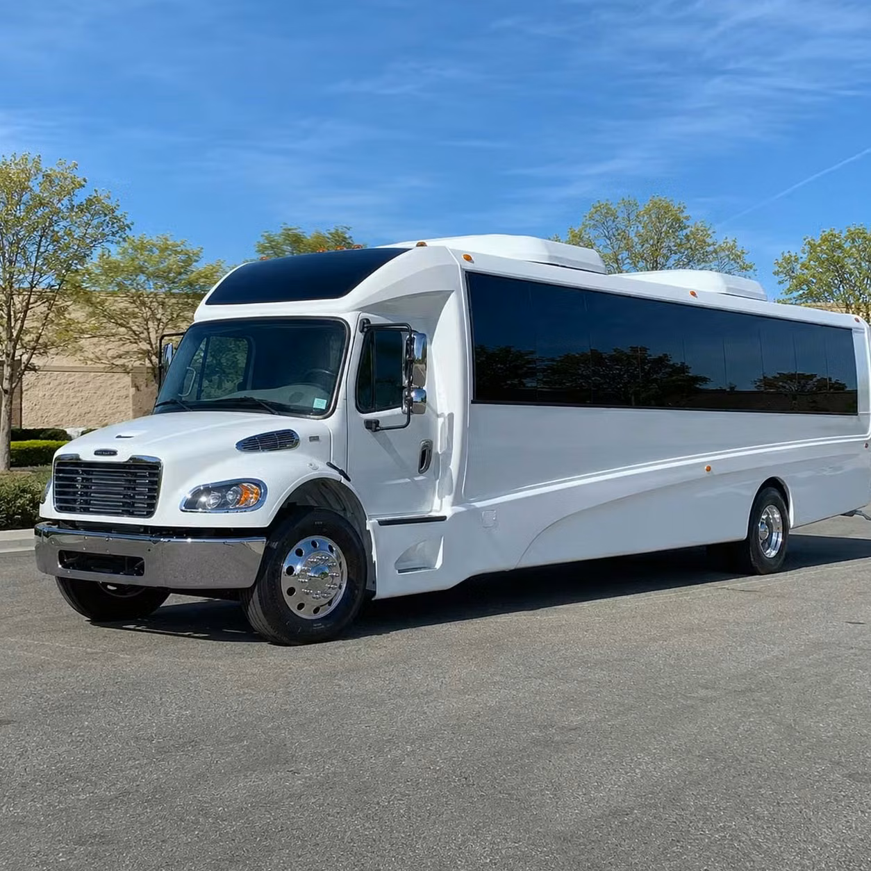 pleasant hill 28 passenger minibus rental