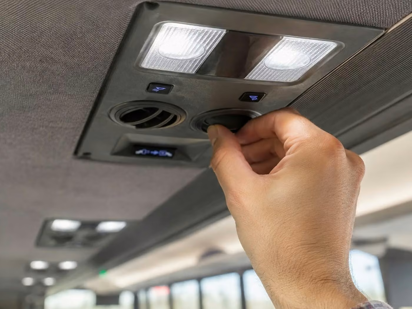 pleasant hill 30 passenger minibus air conditioning