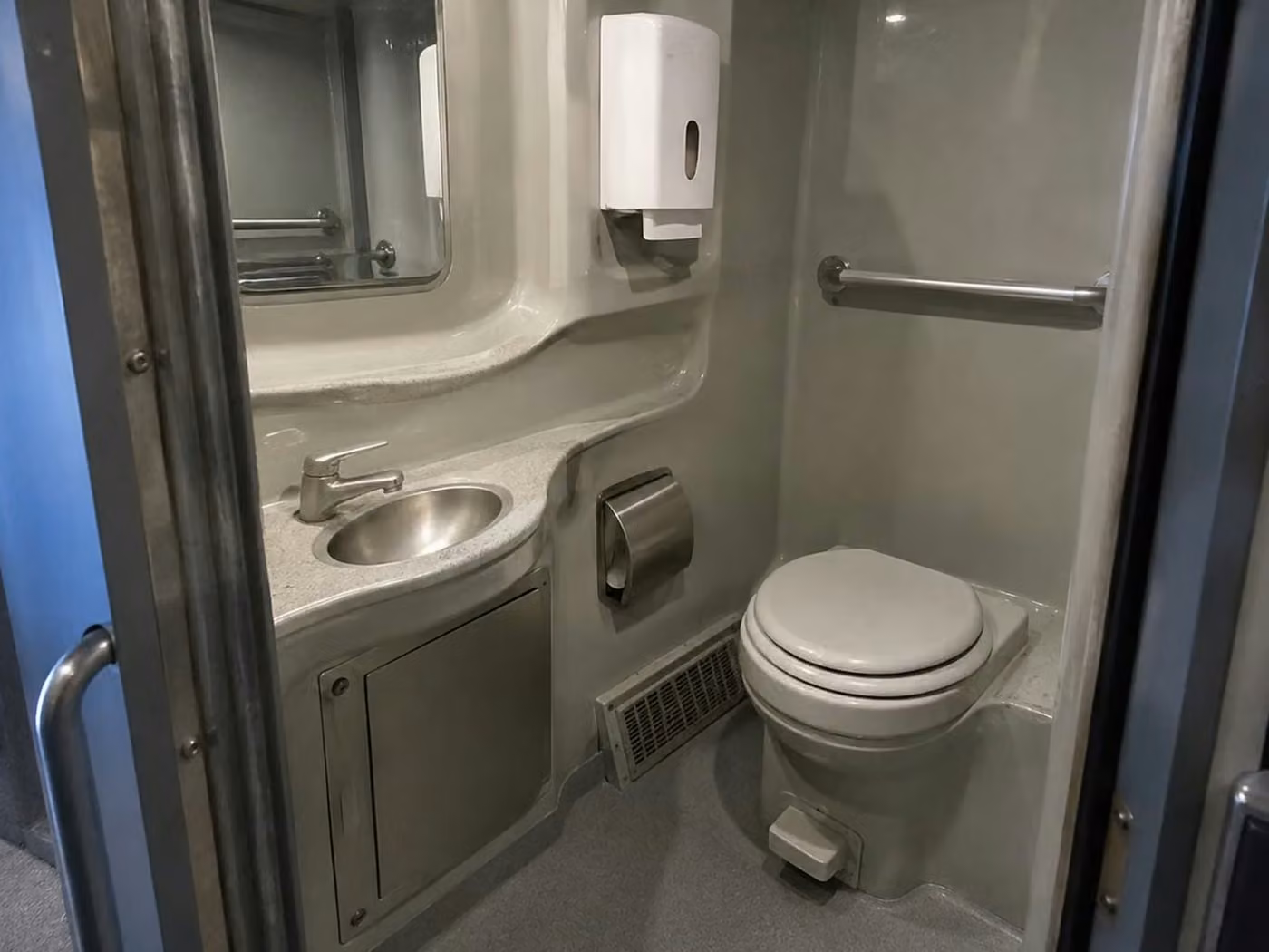 pleasant hill 56 passenger charter bus onboard restroom