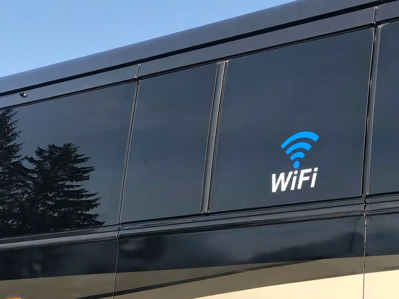 pleasant hill charter bus wifi